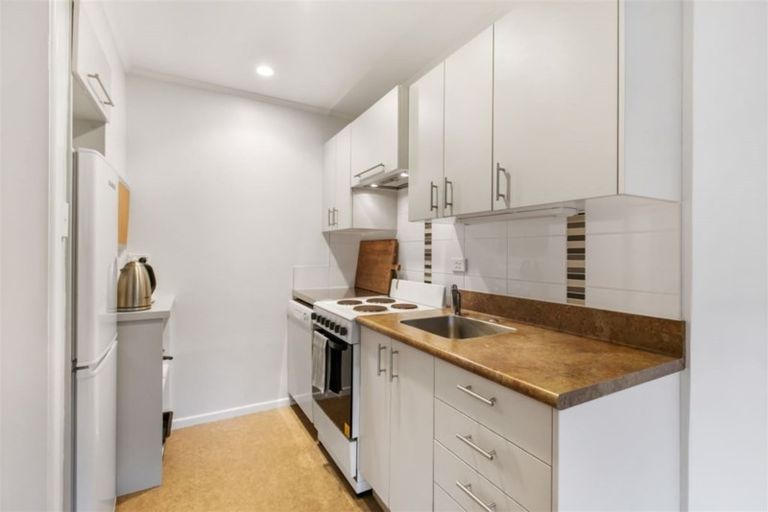 Photo of property in 23 Linwood Avenue, Mount Albert, Auckland, 1025