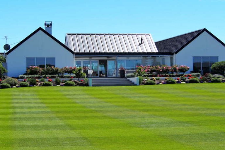 Photo of property in 17 East Stream Lane, Northwood, Christchurch, 8051