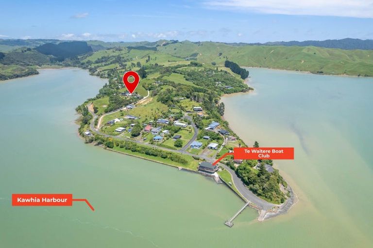 Photo of property in 1111c Te Waitere Road, Taharoa, 3988