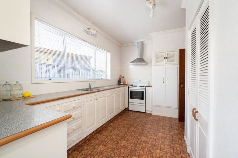 Photo of property in 28 Saint James Street, Richmond Heights, Taupo, 3330