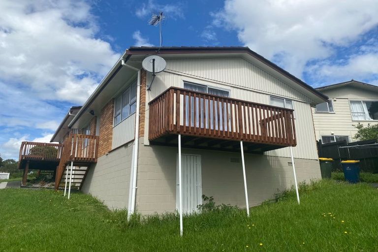 Photo of property in 24 Fitzwater Place, Henderson, Auckland, 0612