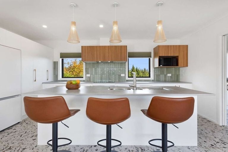 Photo of property in 131 Te Mata Peak Road, Havelock North, 4130