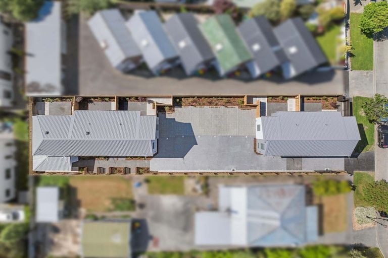 Photo of property in 4/65 Thackeray Place, Waltham, Christchurch, 8023