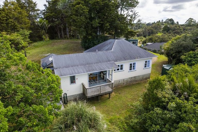Photo of property in 37 Ngapuke Lane, Parua Bay, Onerahi, 0192