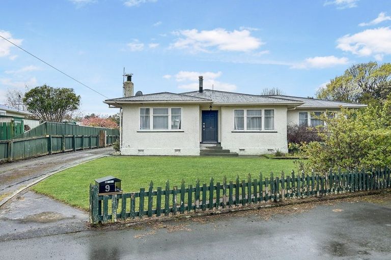 Photo of property in 9 Hinau Place, Lansdowne, Masterton, 5810