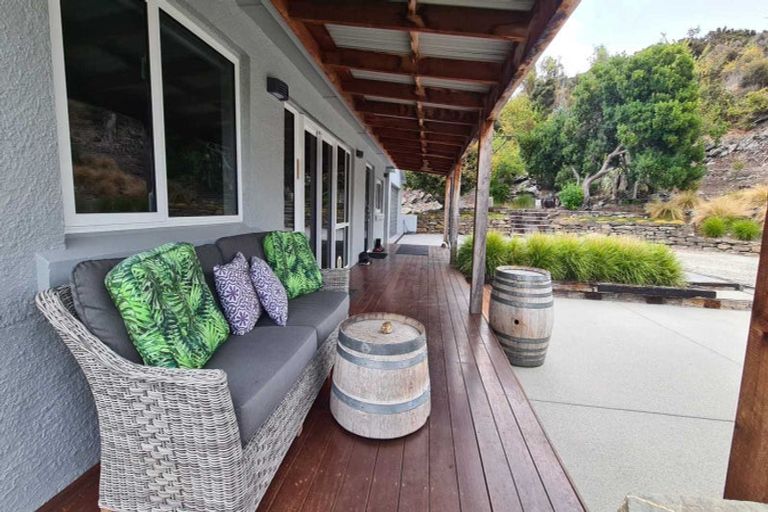 Photo of property in 2821 Luggate - Cromwell Road, Queensberry, Cromwell, 9383