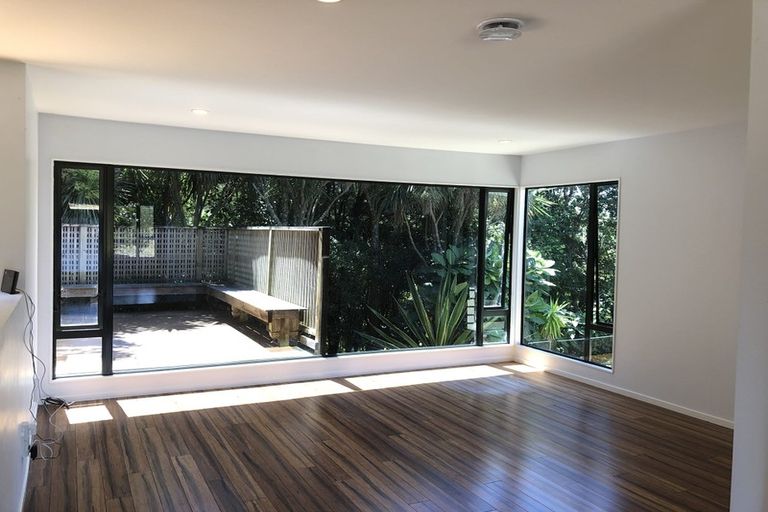 Photo of property in 20 Belvedere Court, West Harbour, Auckland, 0618