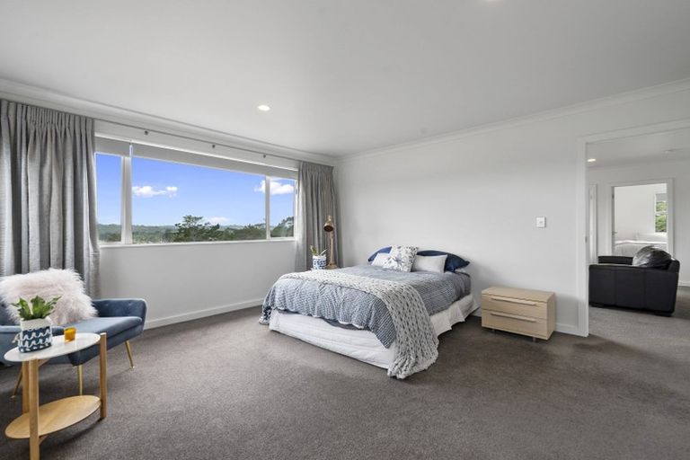 Photo of property in 156 Kittiwake Drive, Schnapper Rock, Auckland, 0632