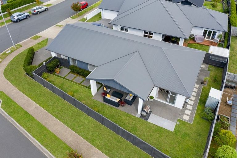 Photo of property in 54 Penetaka Heights, Pyes Pa, Tauranga, 3112