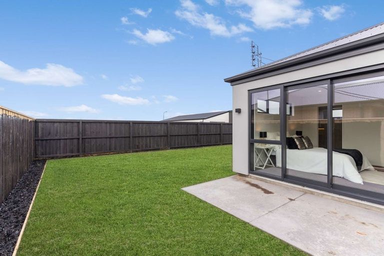 Photo of property in 16 Rudd Street, Woodend, 7691