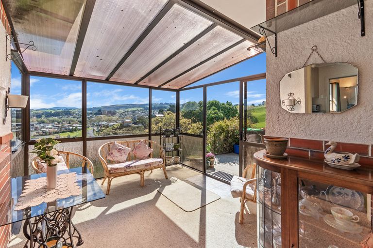 Photo of property in 8 Allen Road, Green Island, Dunedin, 9018