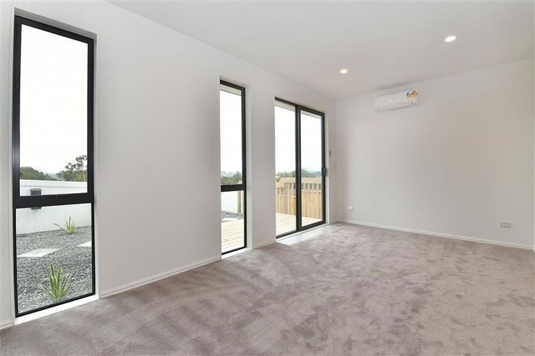 Photo of property in 245 West Hoe Heights, Orewa, 0931