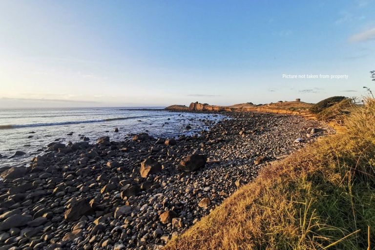 Photo of property in 304 Coast Road, Warea, 4381