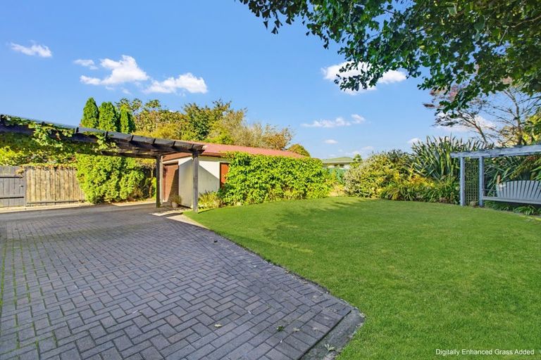 Photo of property in 5 Rewarewa Street, Owhata, Rotorua, 3010