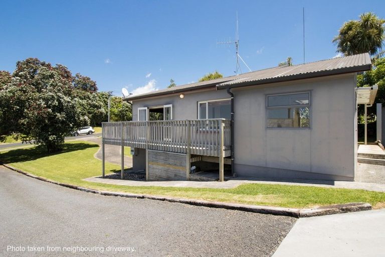 Photo of property in 41 The Crescent, Waihi Beach, 3611