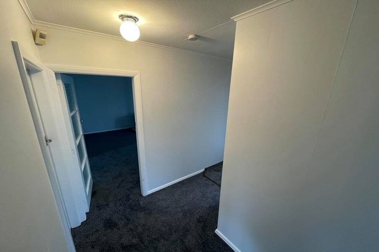 Photo of property in 25 Wood Street, Wainuiomata, Lower Hutt, 5014