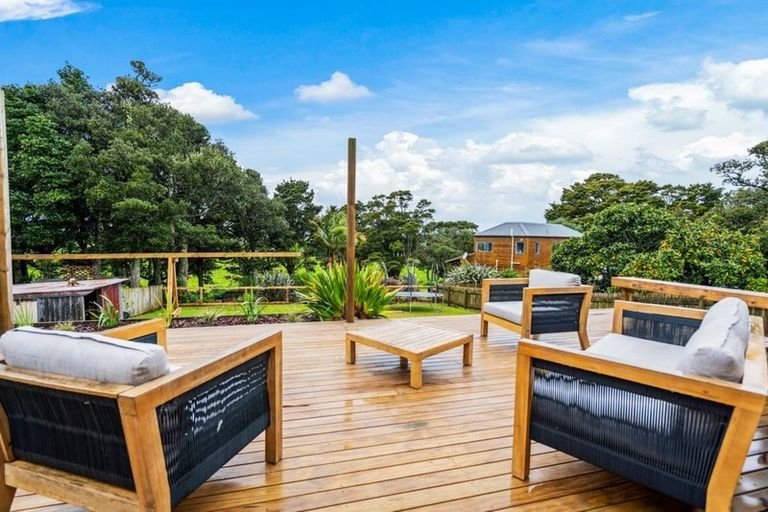 Photo of property in 5 Tauraroa Road, Maungakaramea, Whangarei, 0178