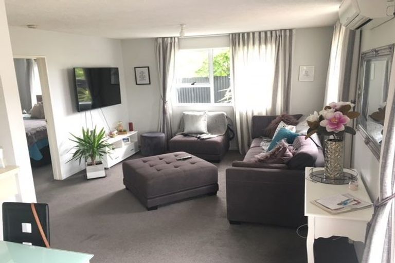 Photo of property in 3/676 Gloucester Street, Linwood, Christchurch, 8062