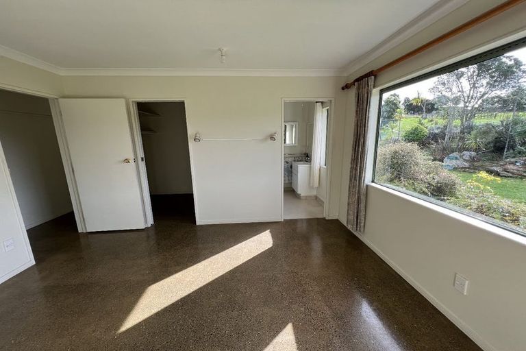 Photo of property in 692 Haruru Road, Kaukapakapa, 0873