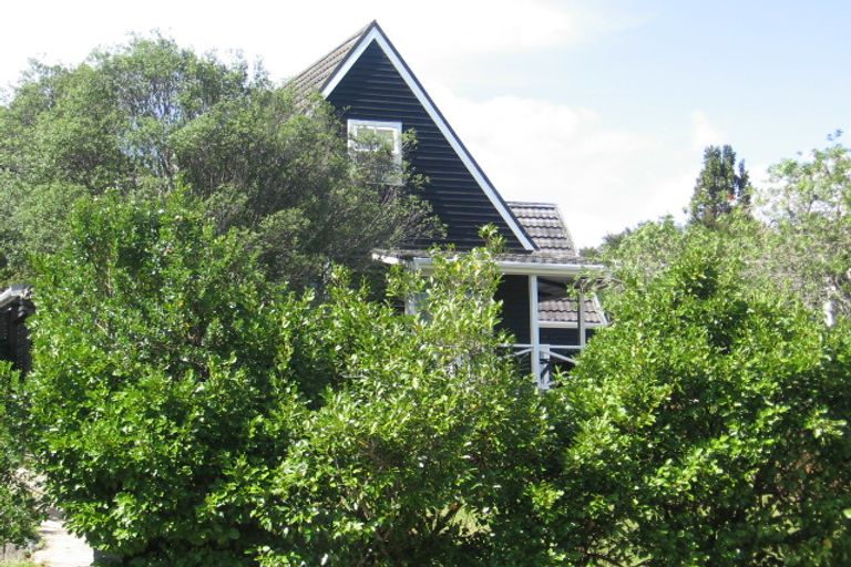 Photo of property in 64 Park Hill Road, Birkenhead, Auckland, 0626