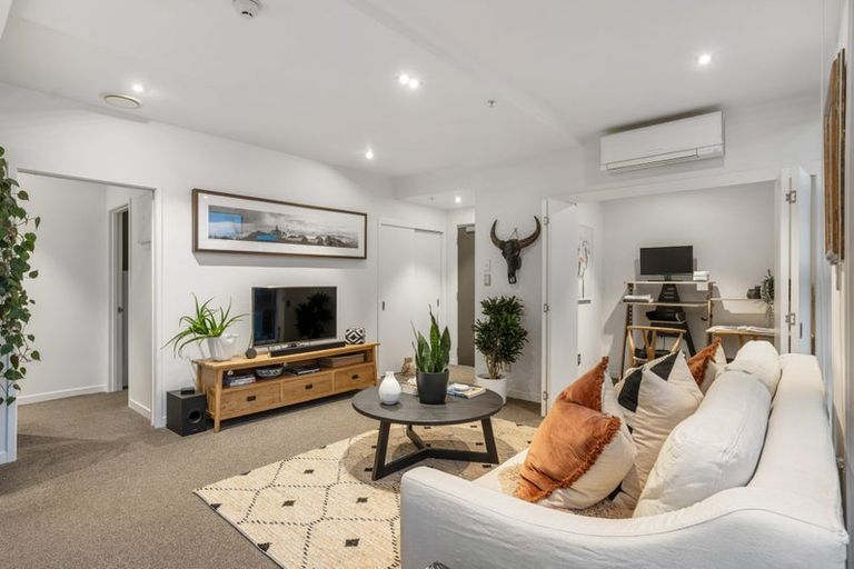 Photo of property in Maison Apartments, 111/16 Huron Street, Takapuna, Auckland, 0622