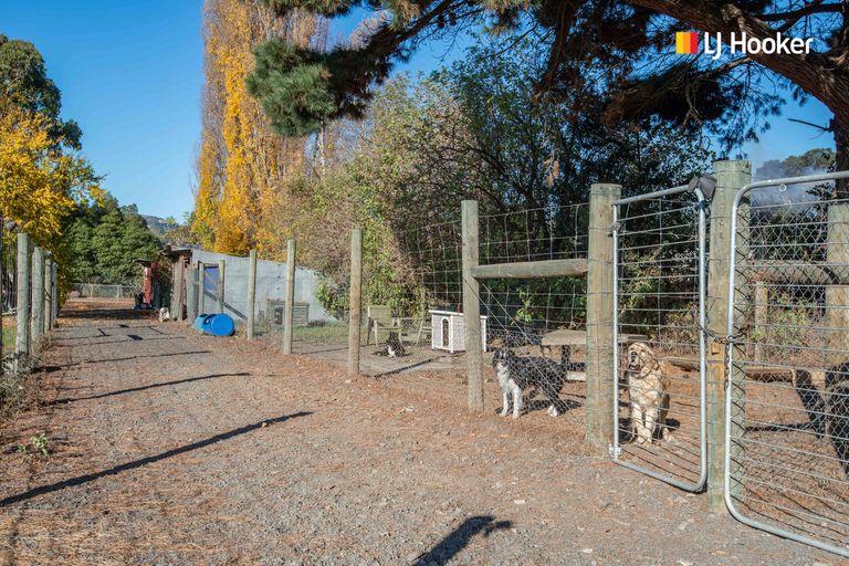 Photo of property in 157 Riccarton Road West, Mosgiel, 9092