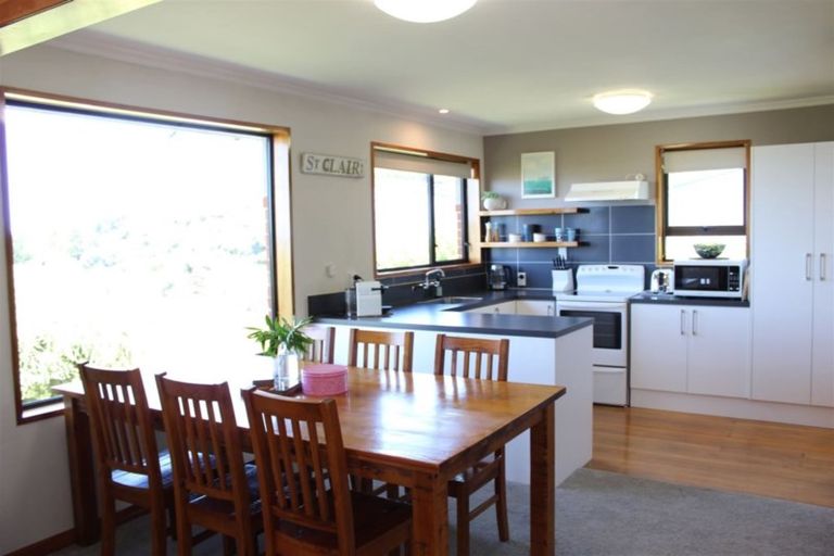 Photo of property in 20 Seaview Terrace, Kew, Dunedin, 9012