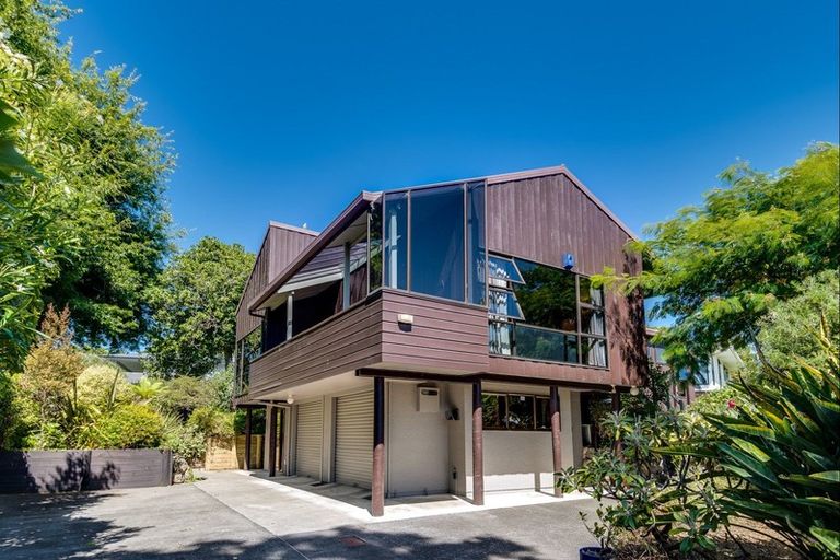 Photo of property in 29 Kopanga Road, Havelock North, 4130