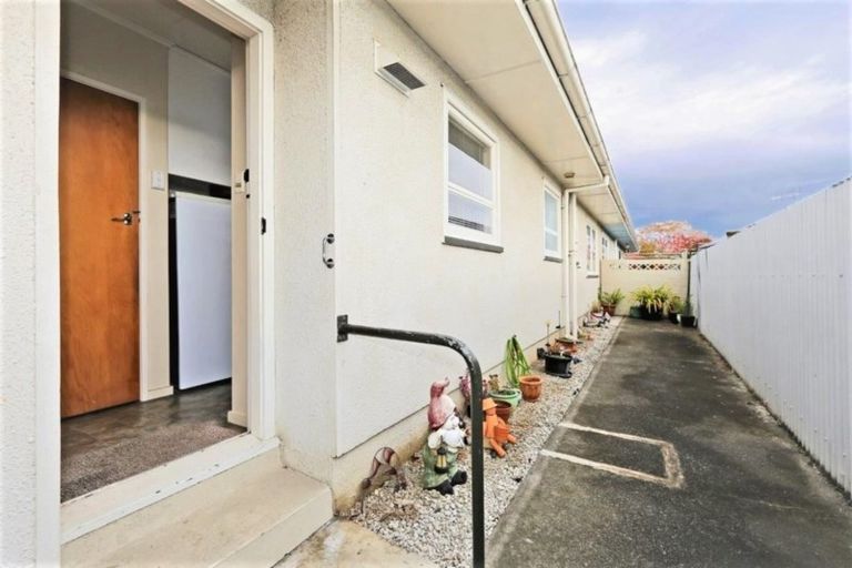 Photo of property in 902 Willowpark Road North, Mayfair, Hastings, 4122