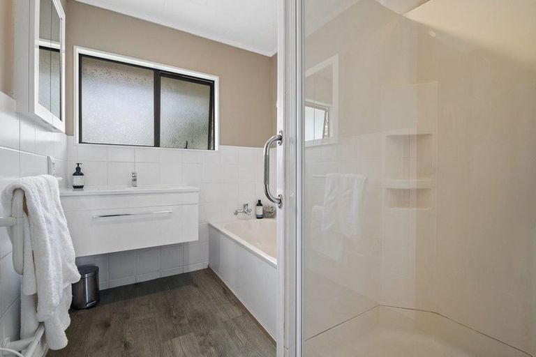 Photo of property in 30 Seagrove Road, Waiau Pa, Pukekohe, 2679