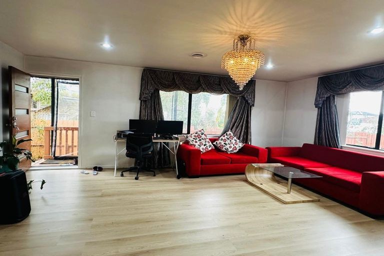 Photo of property in 1/57 Park Avenue, Papatoetoe, Auckland, 2025