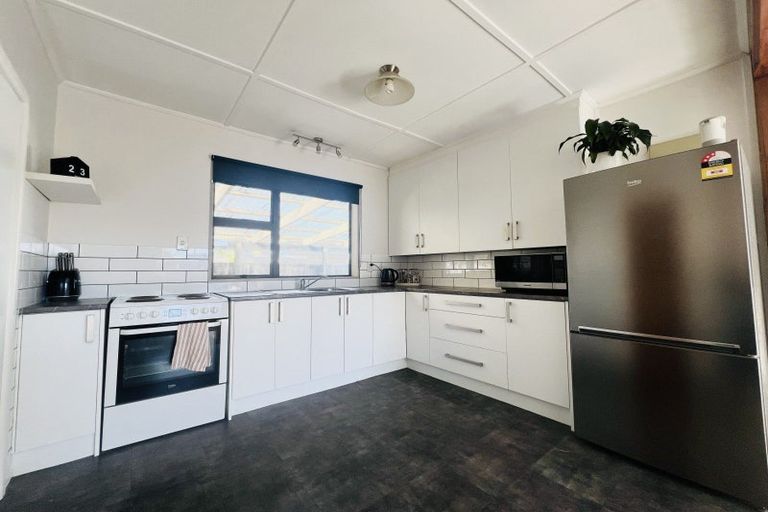 Photo of property in 33 Domett Street, Westport, 7825