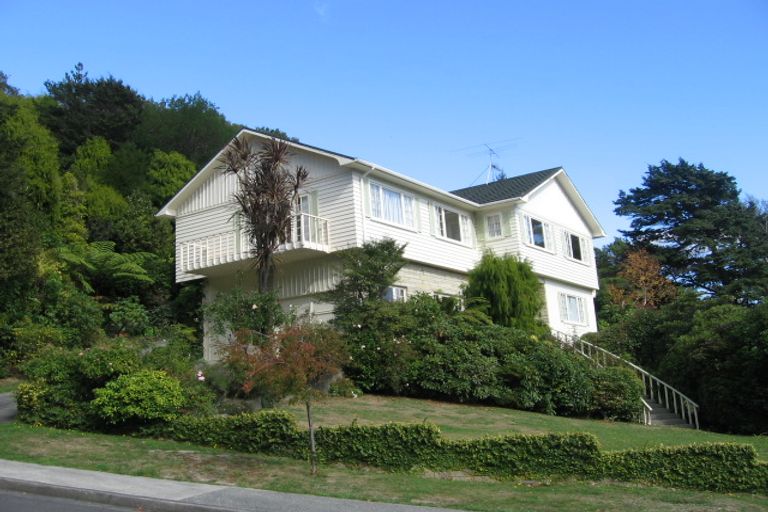 Photo of property in 74 Chatsworth Road, Silverstream, Upper Hutt, 5019