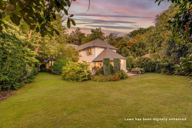 Photo of property in 12 Cephas Close, Sockburn, Christchurch, 8042