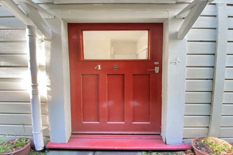 Photo of property in 20 Washington Avenue, Brooklyn, Wellington, 6021