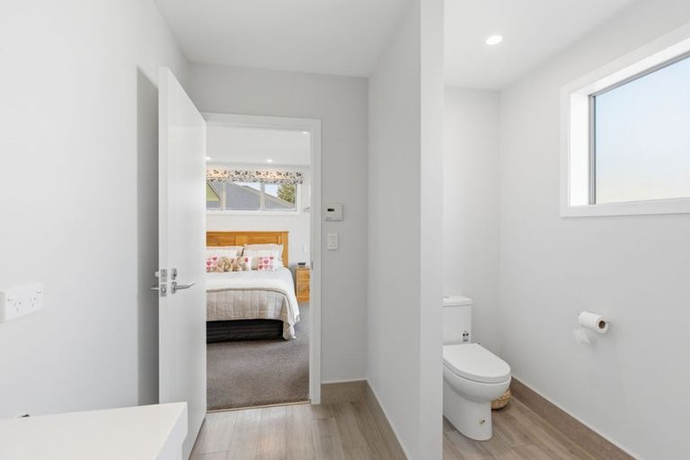 Photo of property in 5 Guardsman Place, Prebbleton, 7604