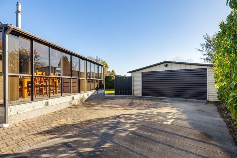 Photo of property in 23 Glenora Place, Hornby, Christchurch, 8042