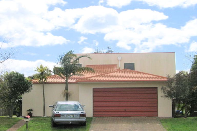 Photo of property in 14 Dalton Drive, Papamoa Beach, Papamoa, 3118