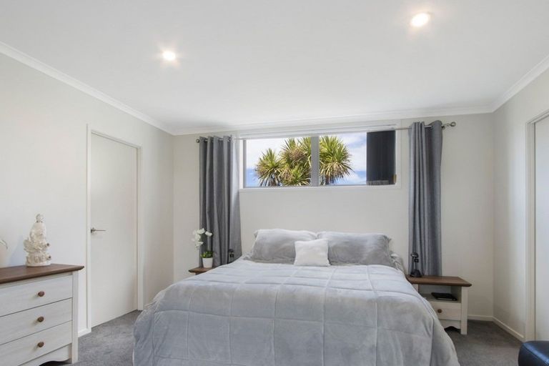 Photo of property in 27 Tory Way, Omokoroa, 3114