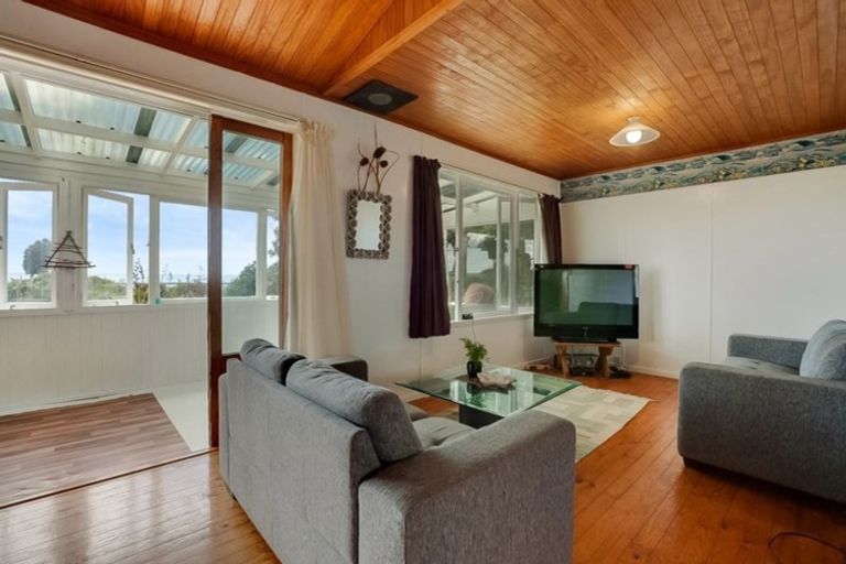 Photo of property in 37 Adamson Road, Taipa, 0420