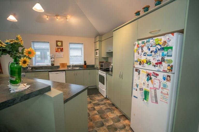 Photo of property in 93 Gimblett Street, Waikiwi, Invercargill, 9810