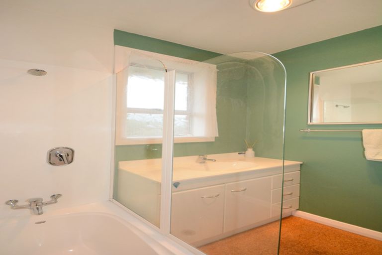 Photo of property in 28 Koremata Street, Green Island, Dunedin, 9018