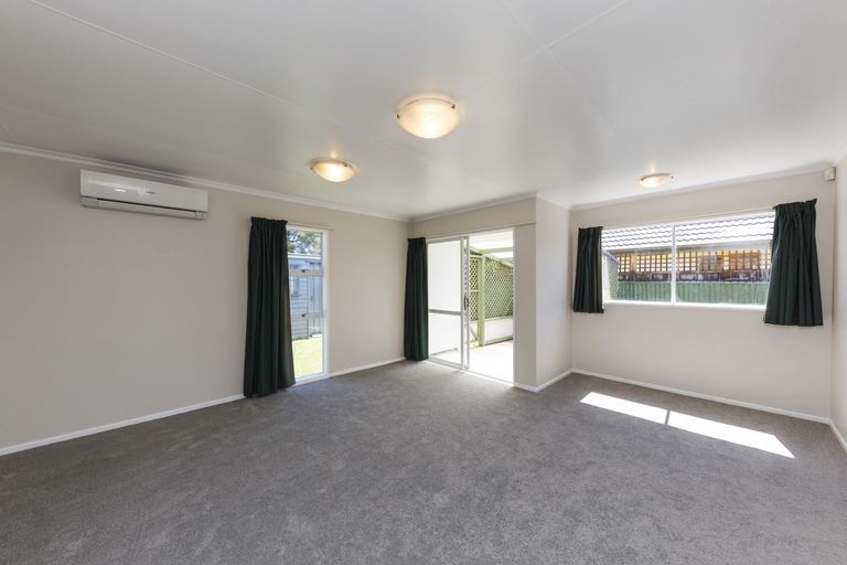 Photo of property in 1/495a Ferguson Street, Palmerston North, 4410