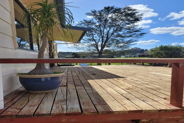 Photo of property in 8b Hughes Place, Taneatua, 3123