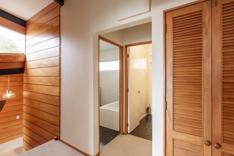 Photo of property in 57 Arapito Road, Titirangi, Auckland, 0604