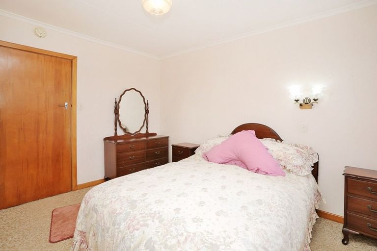 Photo of property in 6 Pine Crescent, Hargest, Invercargill, 9810