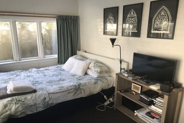 Photo of property in 19 Duchess Avenue, Dunedin Central, Dunedin, 9016