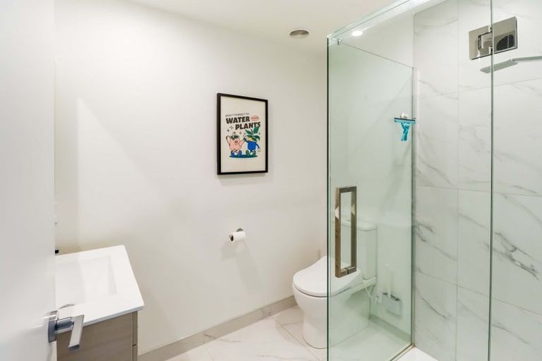 Photo of property in 4/14 Biddle Crescent, Taita, Lower Hutt, 5011