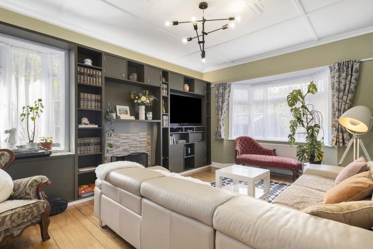 Photo of property in 28 Cooper Street, Karori, Wellington, 6012