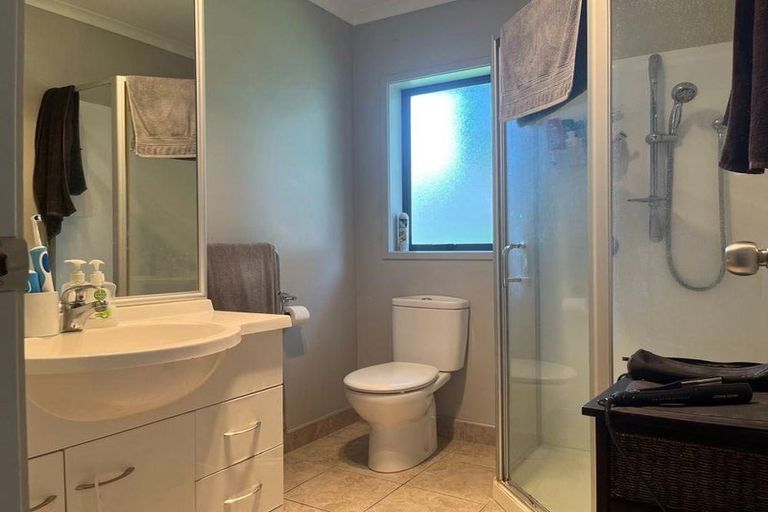 Photo of property in 6 Ramesh Place, Pukekohe, 2120